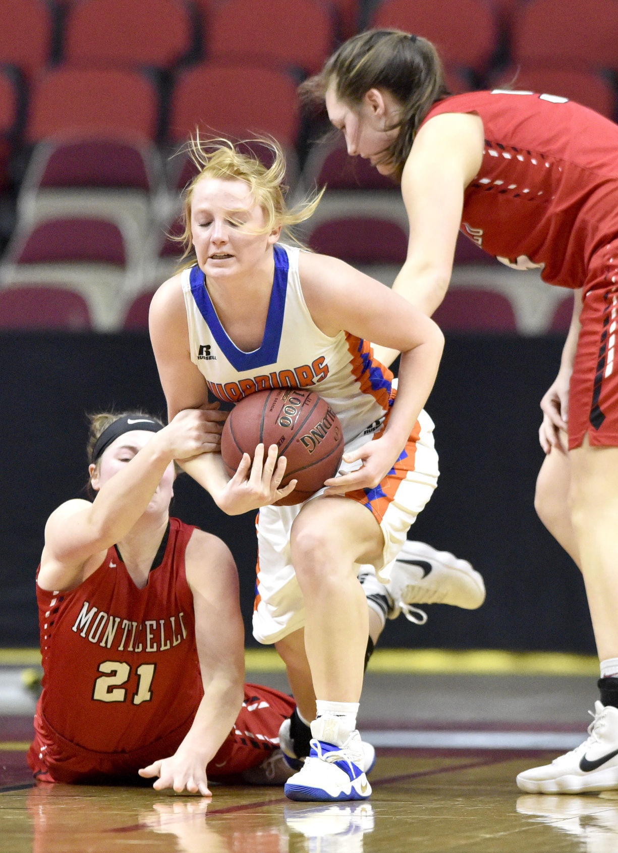 Sioux Center vs Monticello state basketball